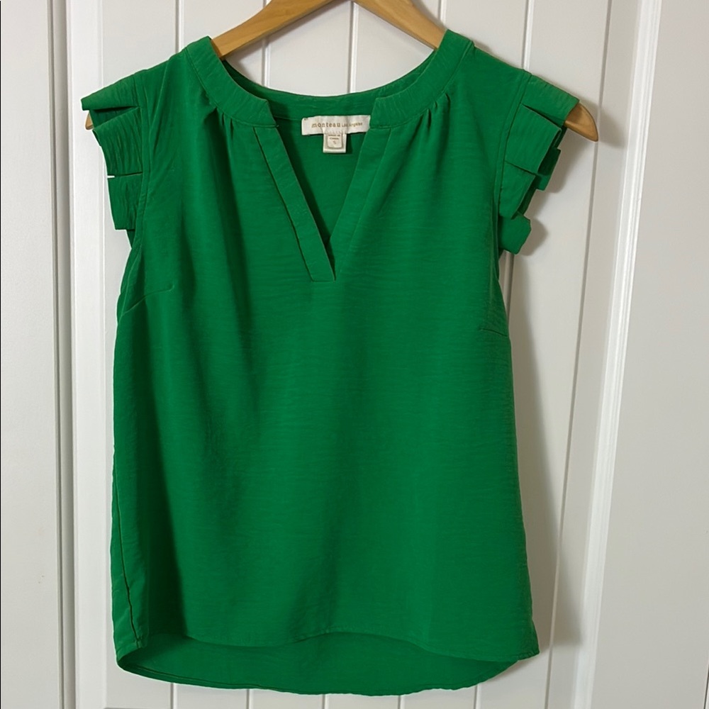 Monteau Green Ruffled Blouse with V-Neck